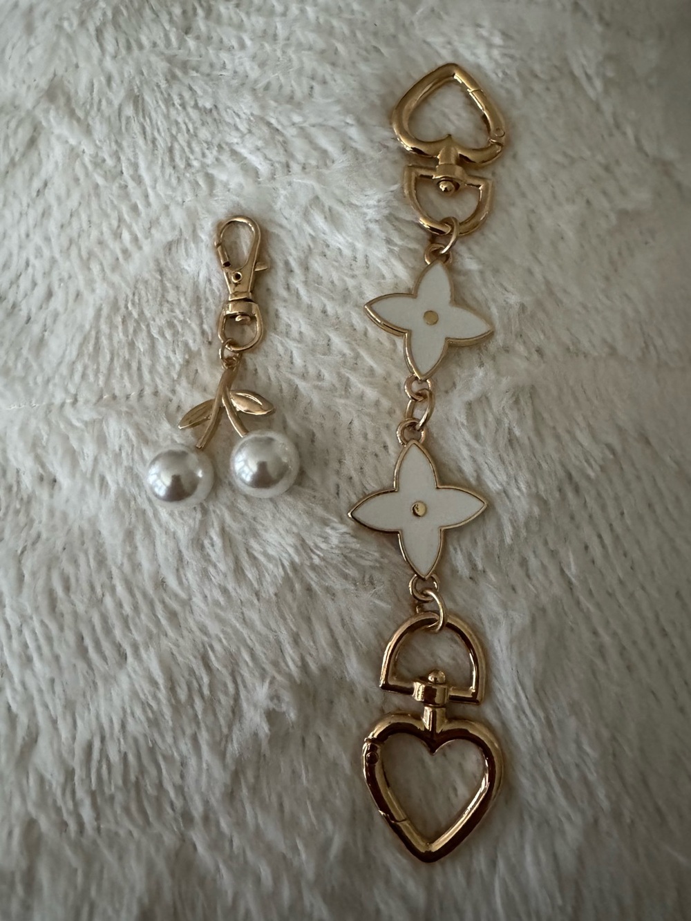 Generic bag extension and Pearl Cherry charm duo